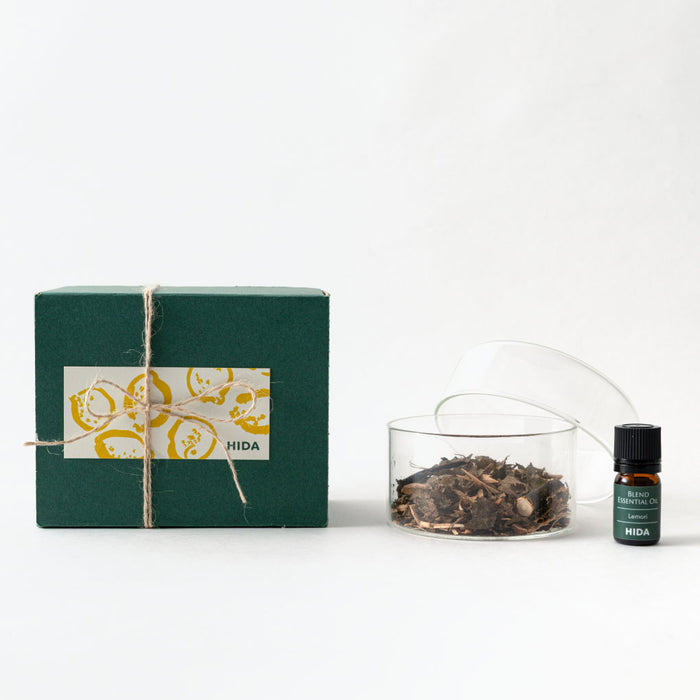 ESSENTIAL OIL ＆ AROMA GOODS 樹木の恵みのギフトセット